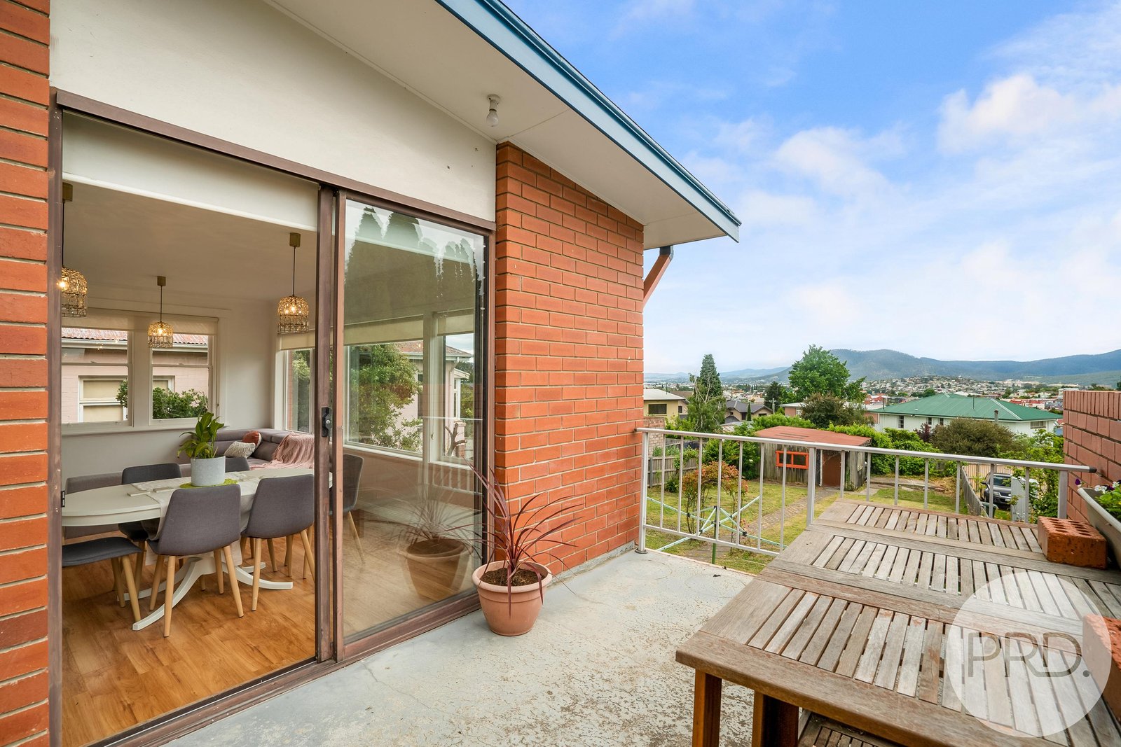 3 Joynton Street NEW TOWN 27