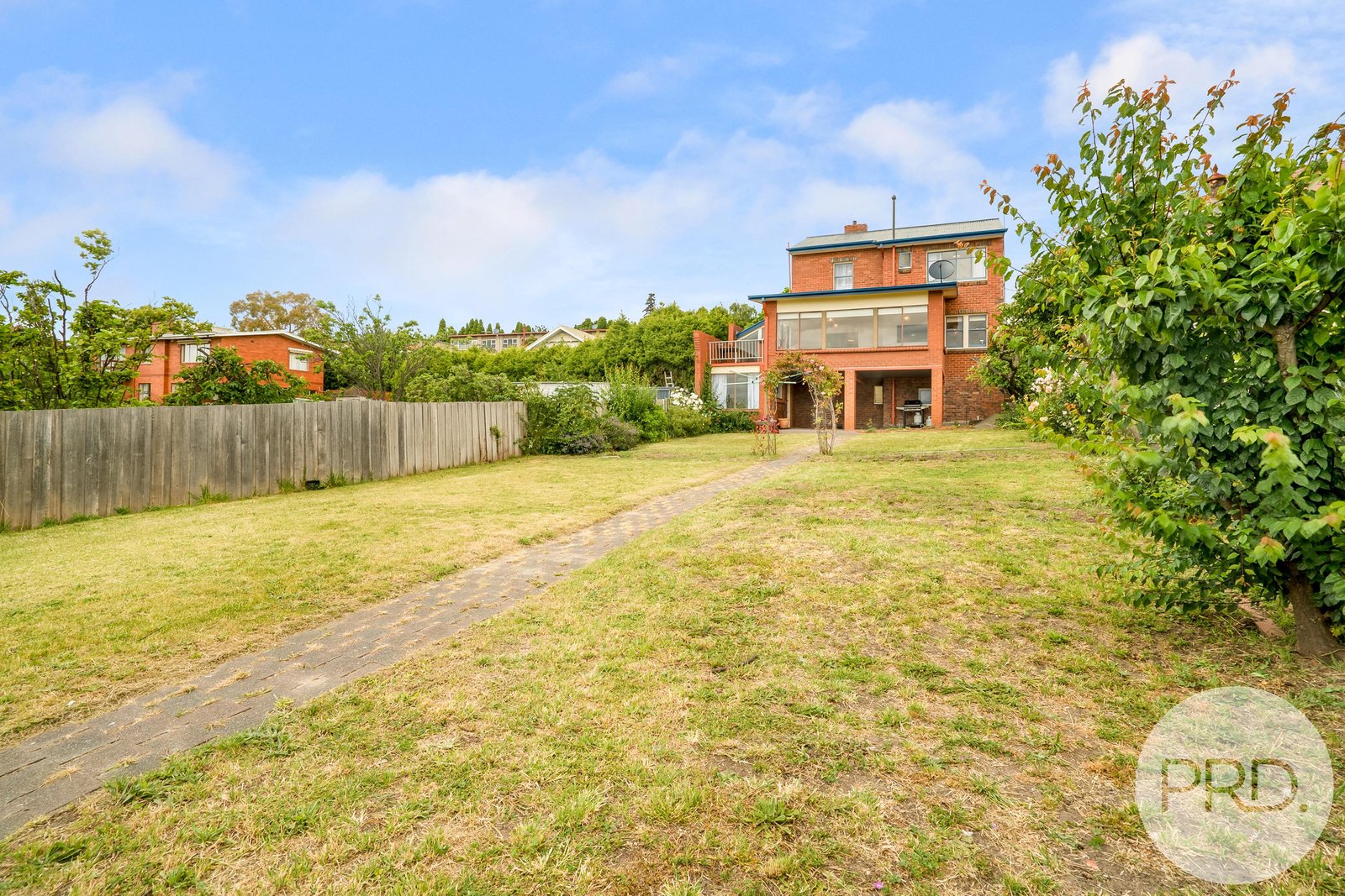 3 Joynton Street NEW TOWN 33