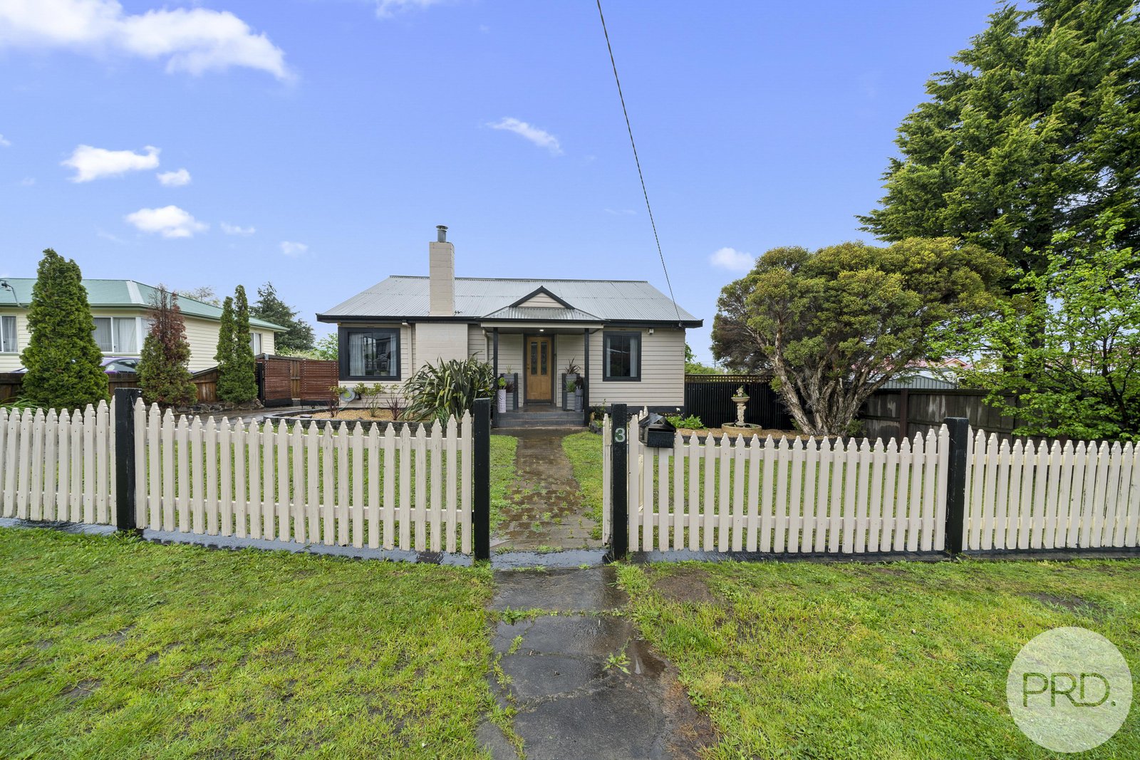 3 Kaleno Place GLENORCHY 2