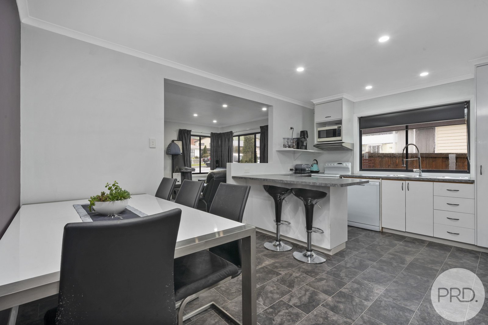 3 Kaleno Place GLENORCHY 8