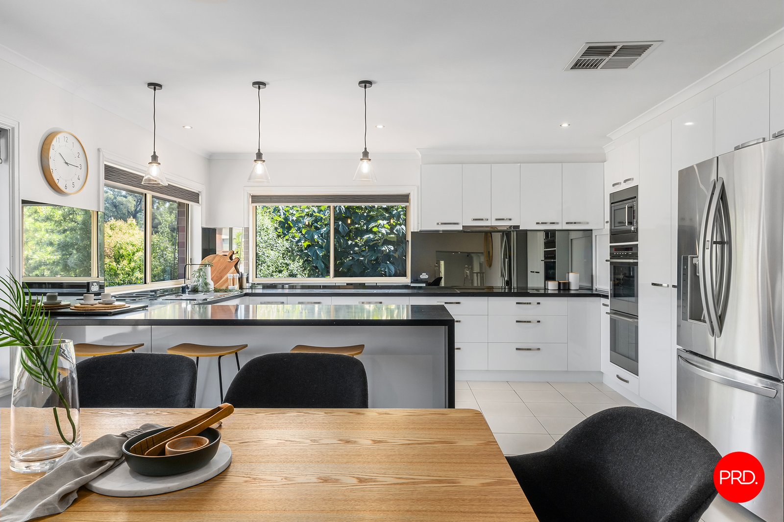 3 Kate Close KENNINGTON 4