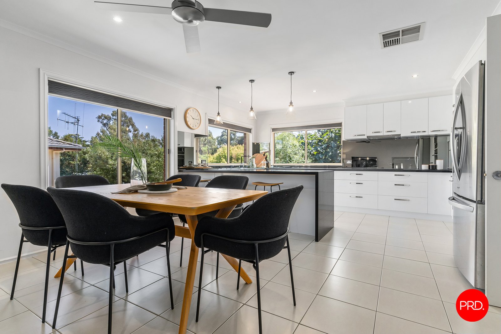 3 Kate Close KENNINGTON 5