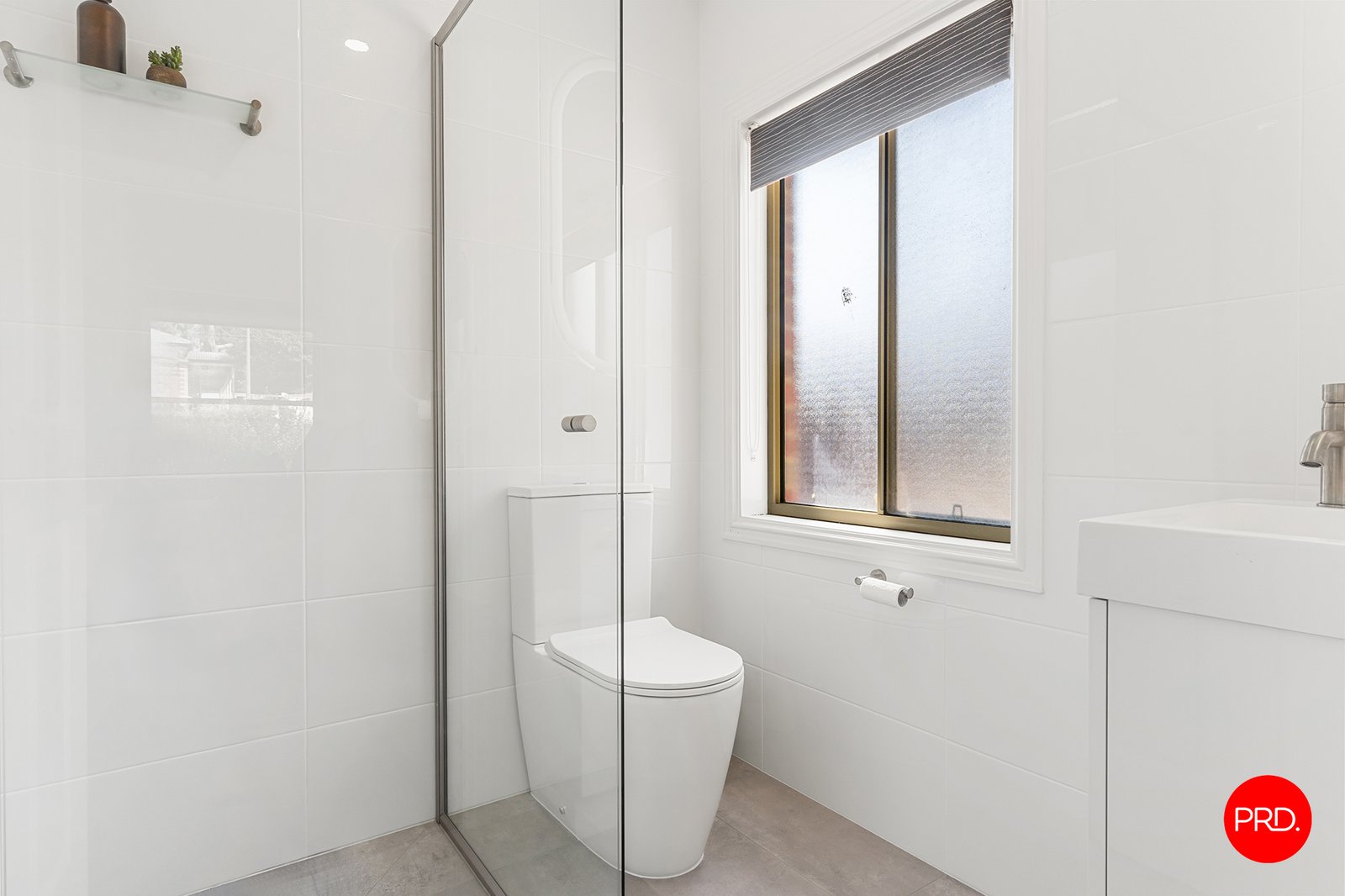 3 Kate Close KENNINGTON 14