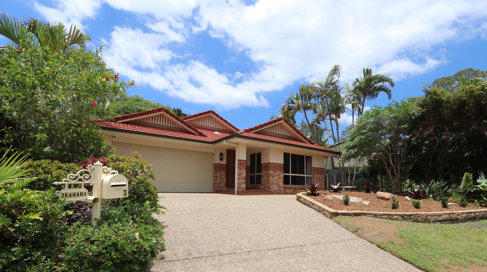 3 Kawana Crescent ASHMORE 1