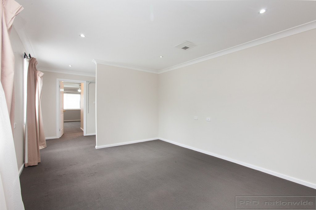 3 Kent Street GRETA 13