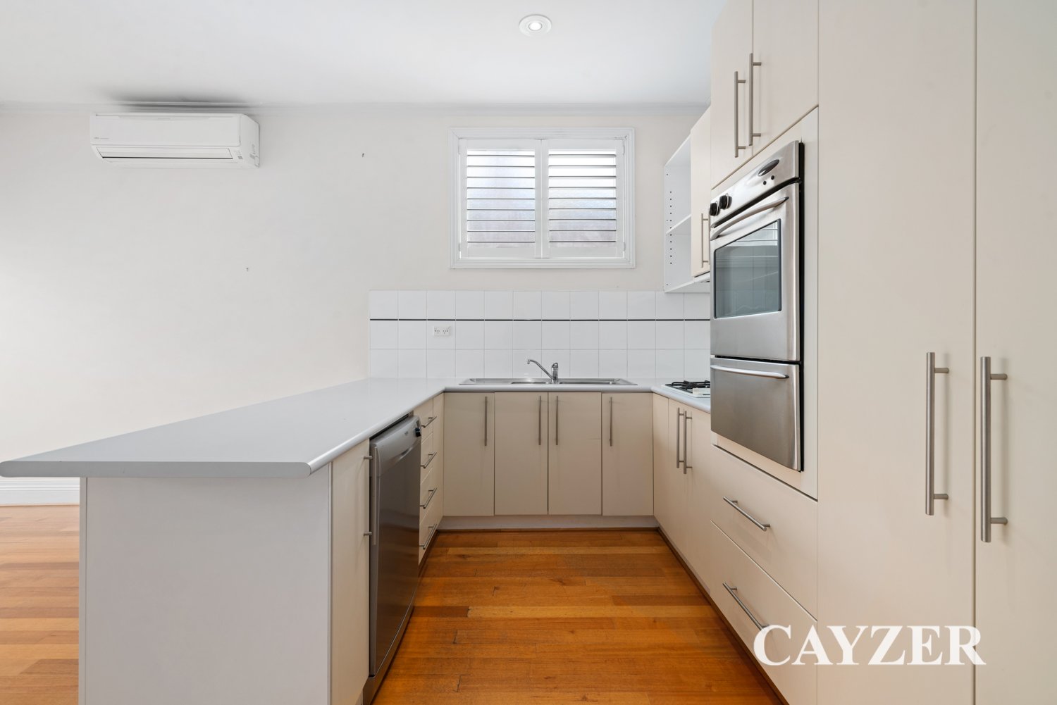 Gallery: 3 Kerferd Place
