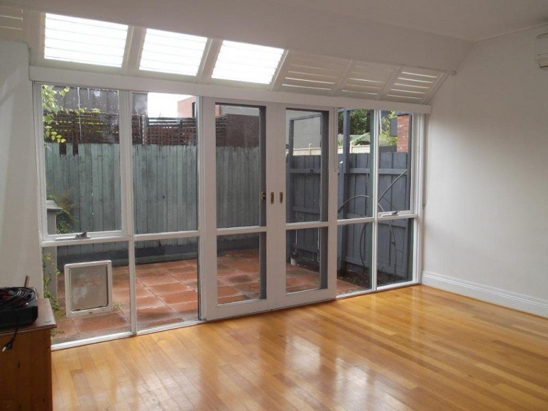 Gallery: 3 Kerferd Place