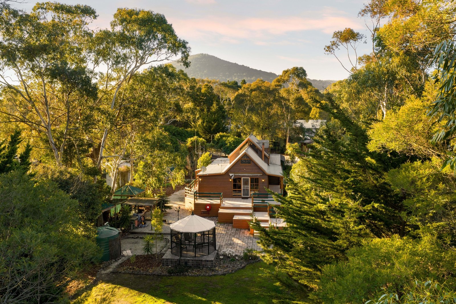 Real Estate and Property in 3 King Street, Mount Macedon, VIC