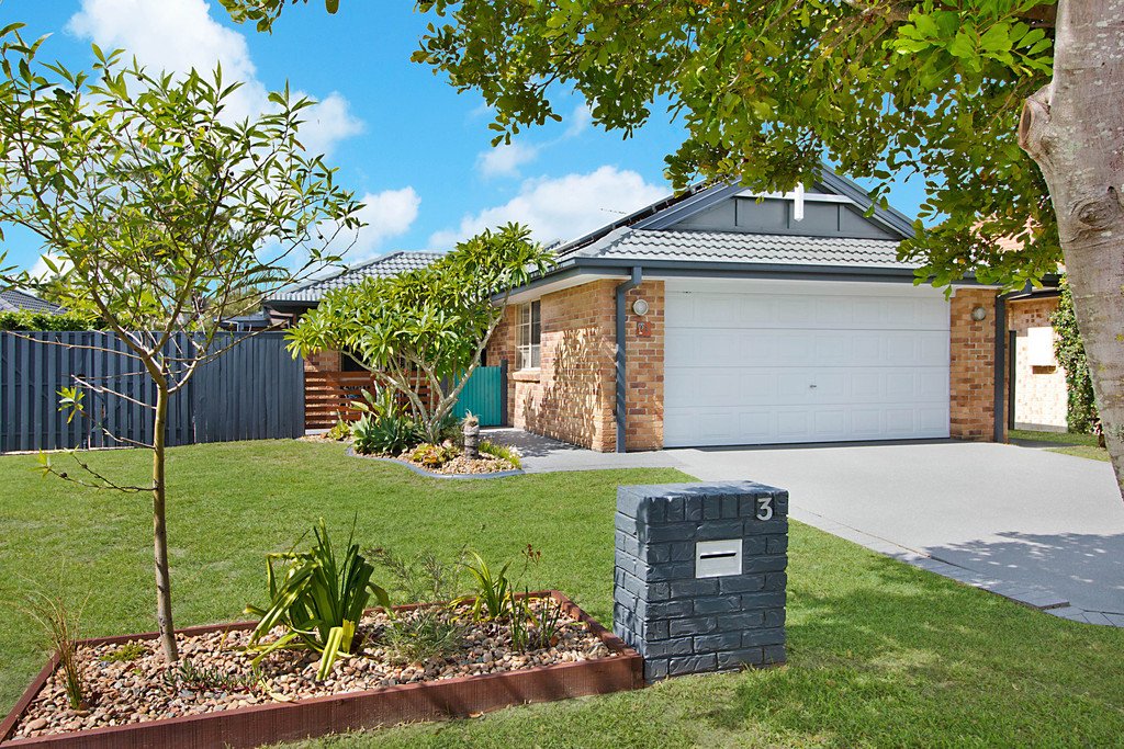 3 Kingfisher Circuit KINGSCLIFF 5