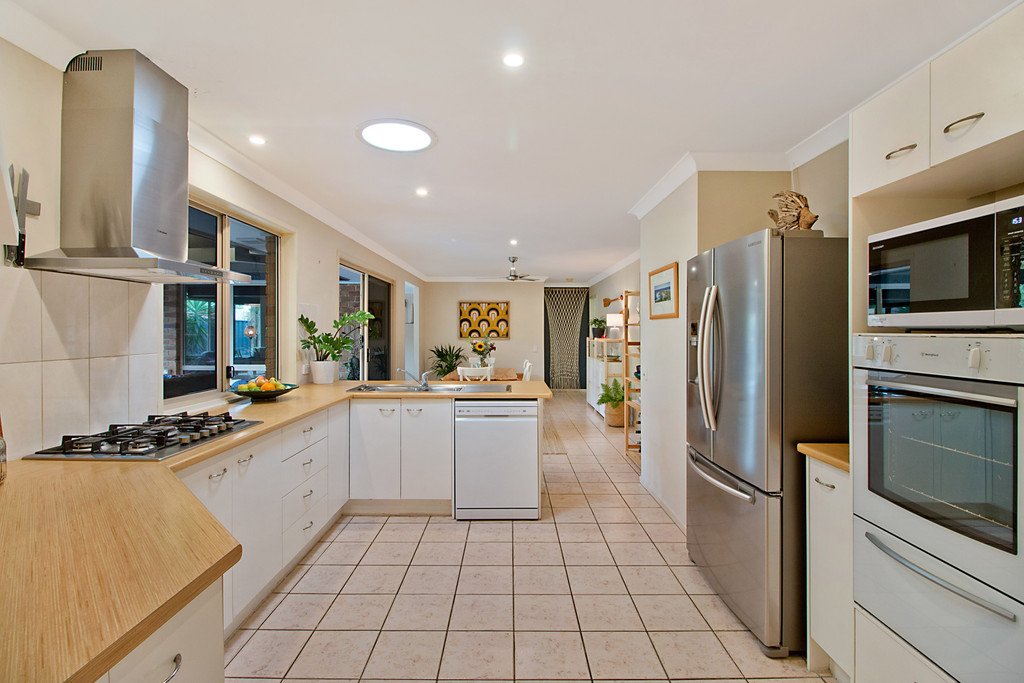 3 Kingfisher Circuit KINGSCLIFF 7
