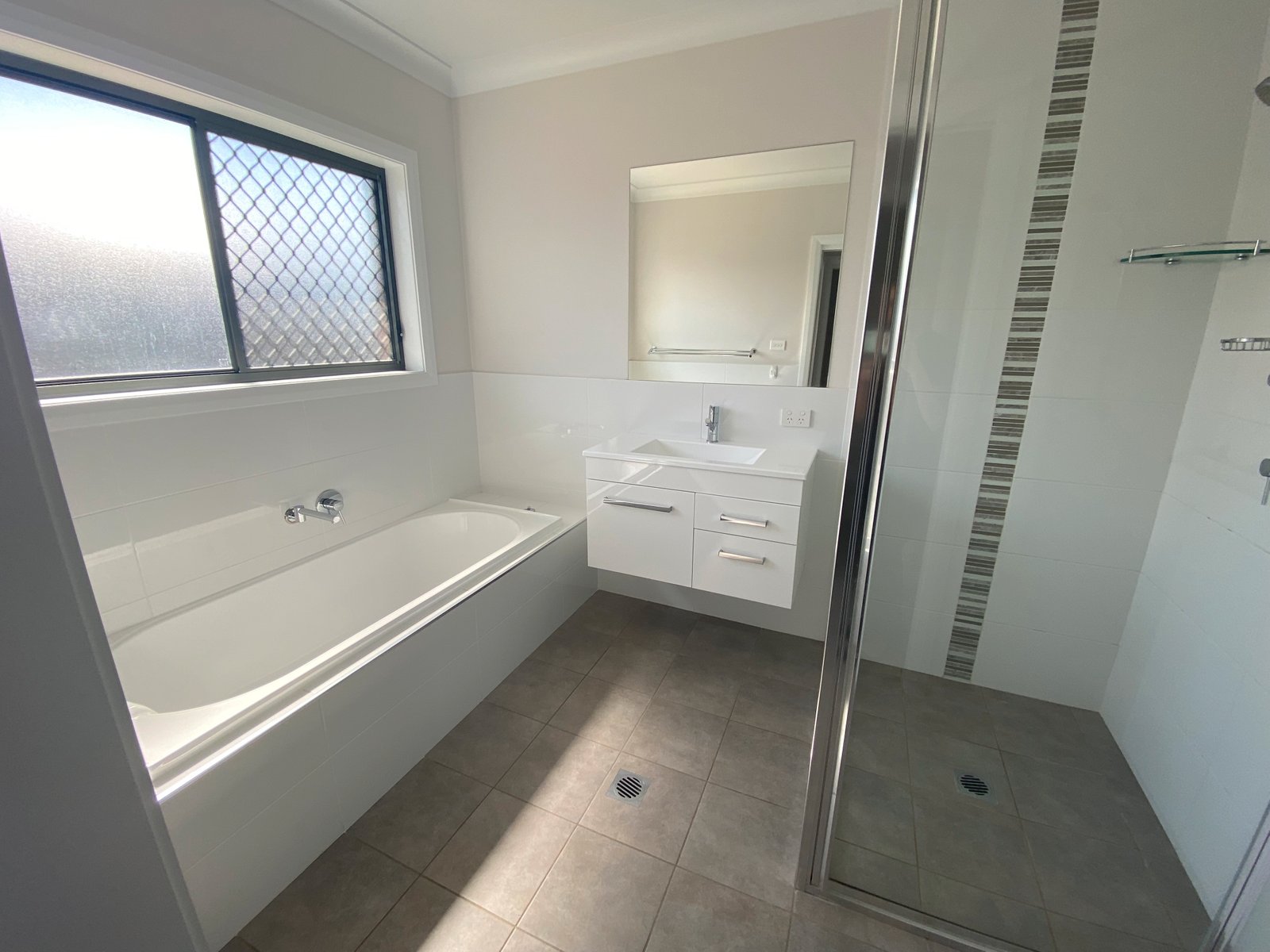 3 Kingham Street TAMWORTH 7