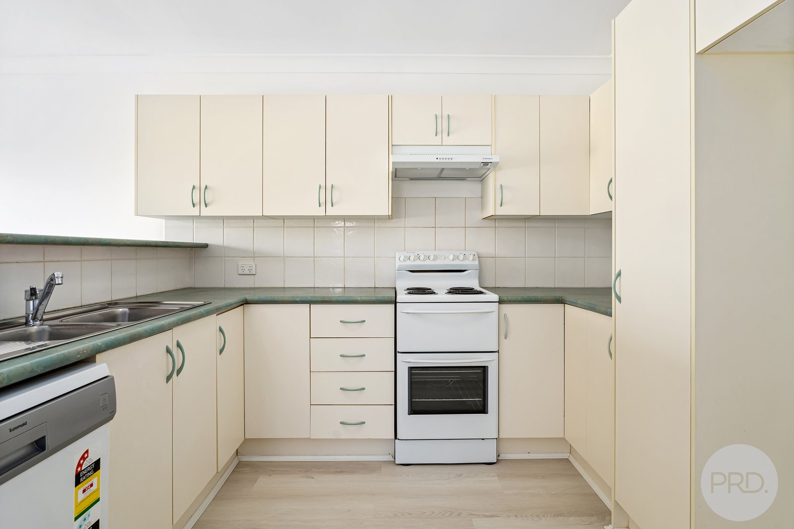 3 Kingsley Drive BOAT HARBOUR 4