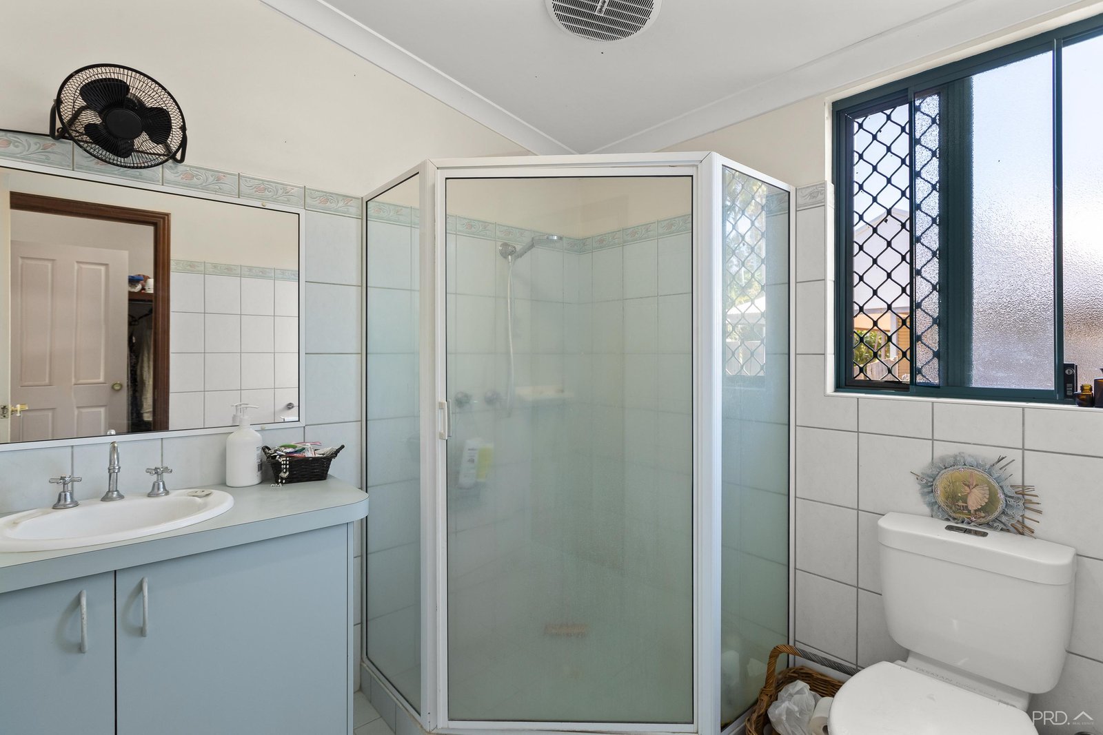 3 Knot Grove DJUGUN 17