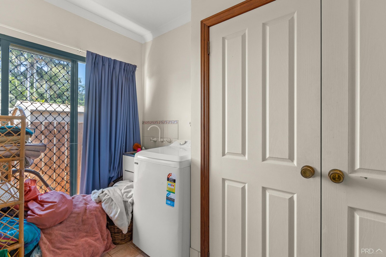 3 Knot Grove DJUGUN 24