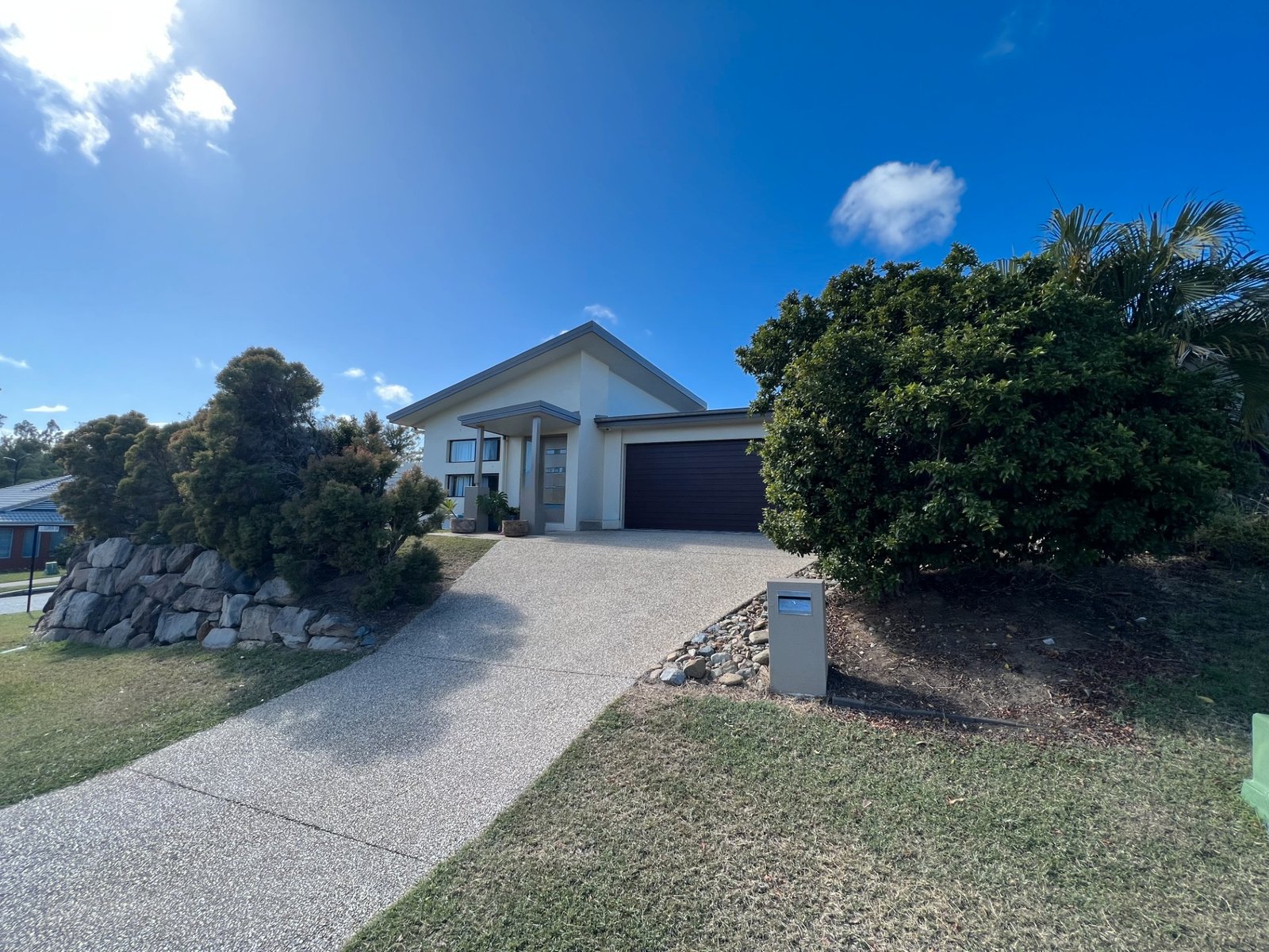 3 Koolivoo Parade BOYNE ISLAND 1