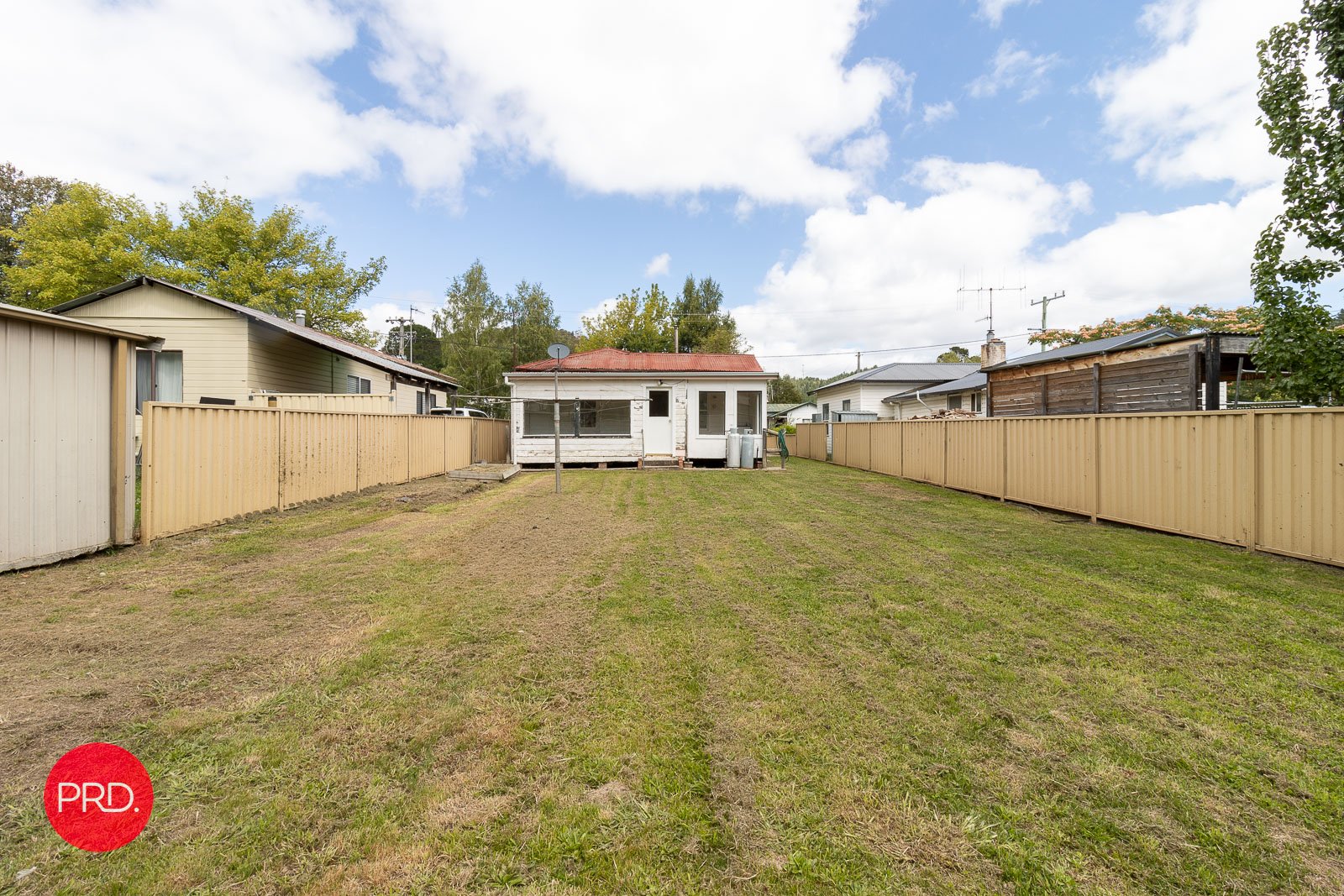 3 Kurrajong Street CAPTAINS FLAT 10