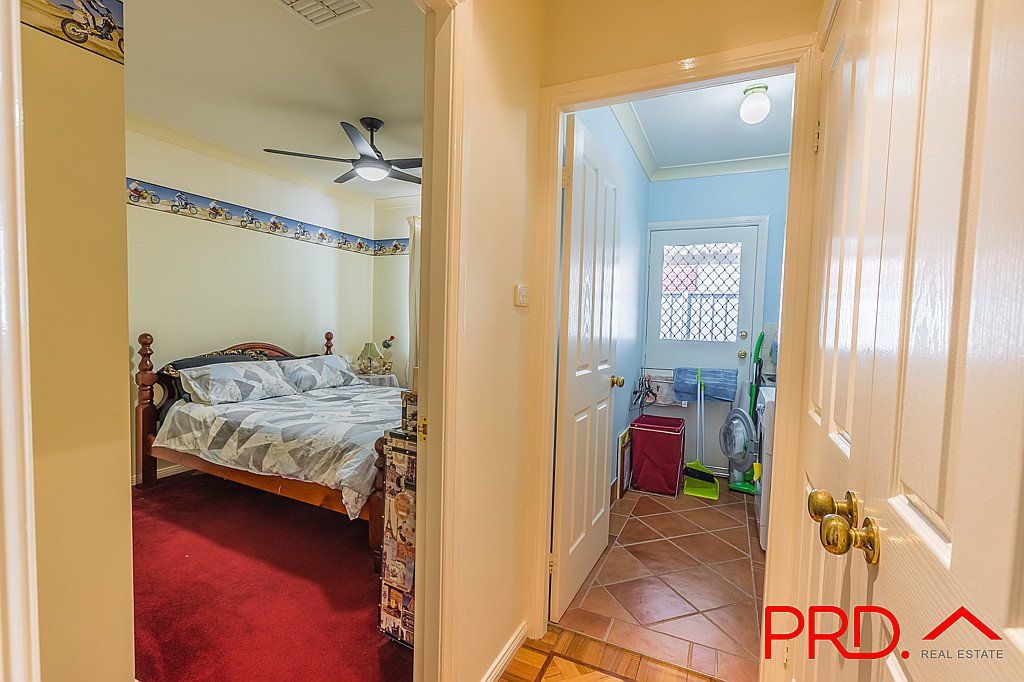 3 Kurria Close TAMWORTH 10