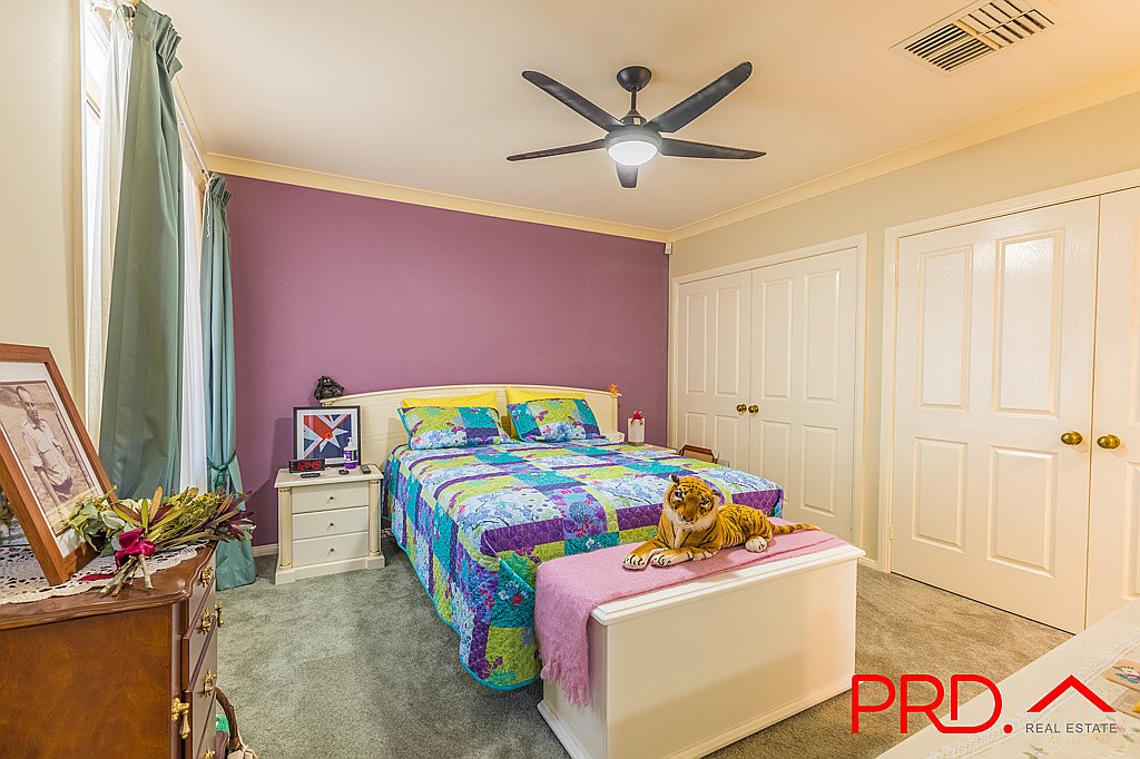 3 Kurria Close TAMWORTH 13