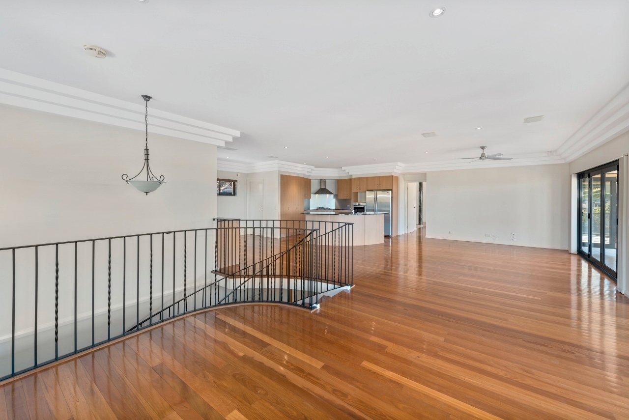 3 Lagoona Close KORORA 15