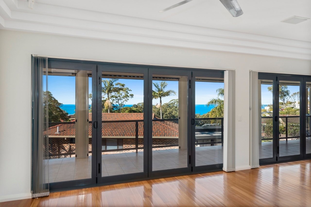 3 Lagoona Close KORORA 16
