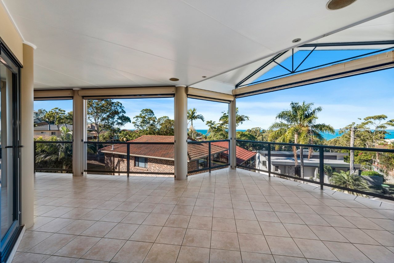 3 Lagoona Close KORORA 18