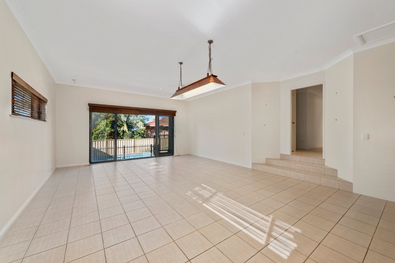 3 Lagoona Close KORORA 26