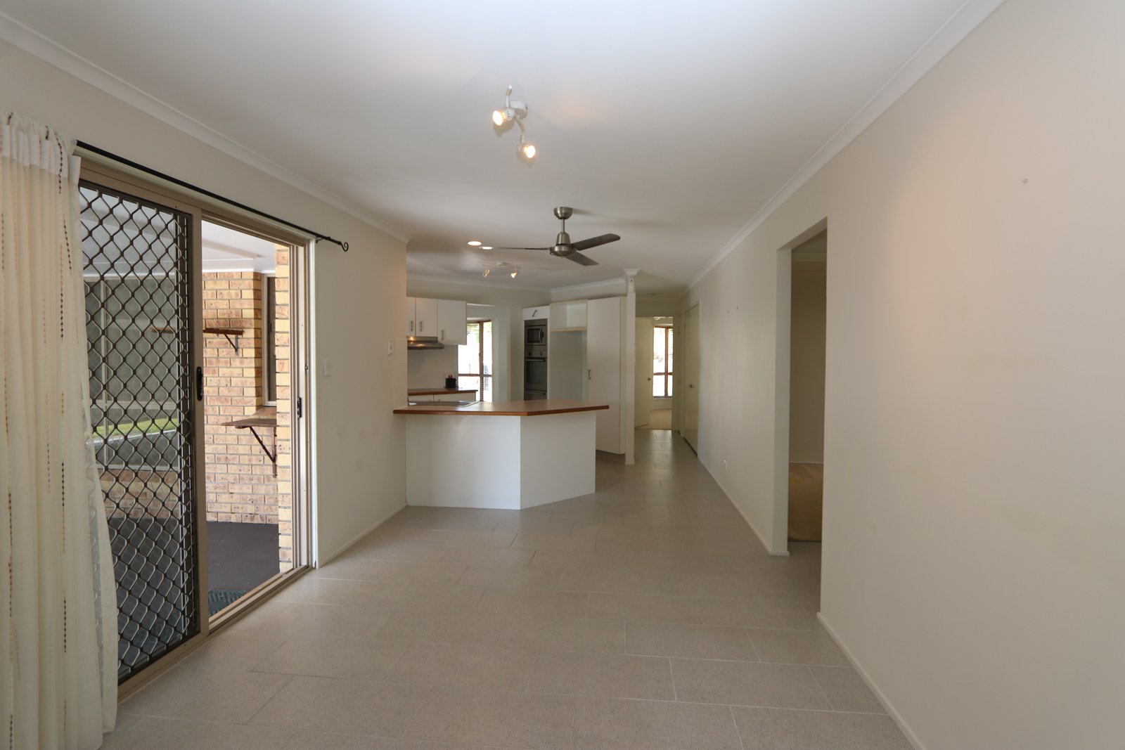 3 Langer Place ARUNDEL 21
