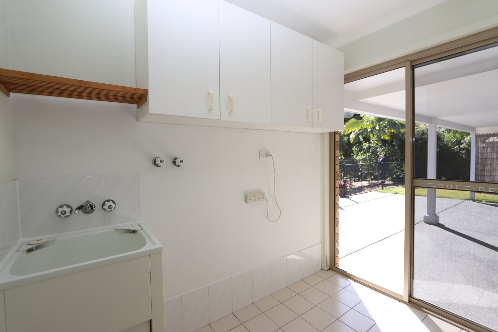 3 Langer Place ARUNDEL 33
