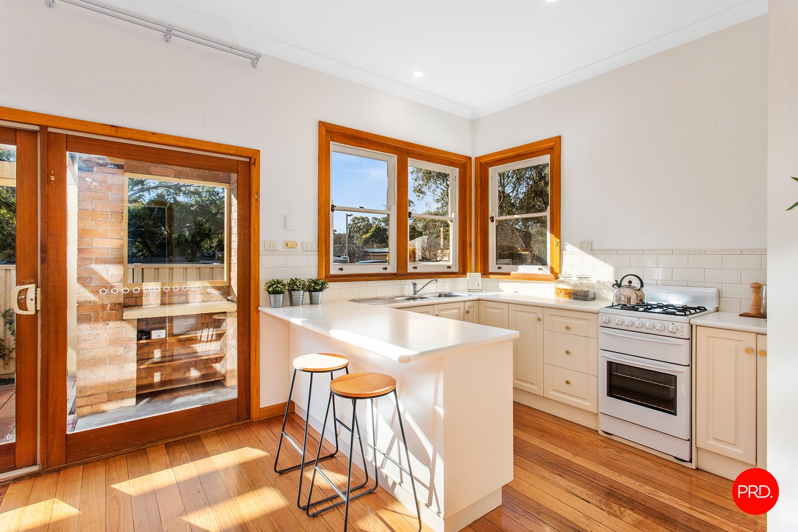 3 Lansell Street KANGAROO FLAT 4