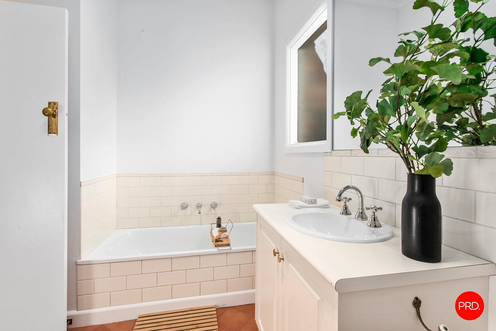 3 Lansell Street KANGAROO FLAT 14