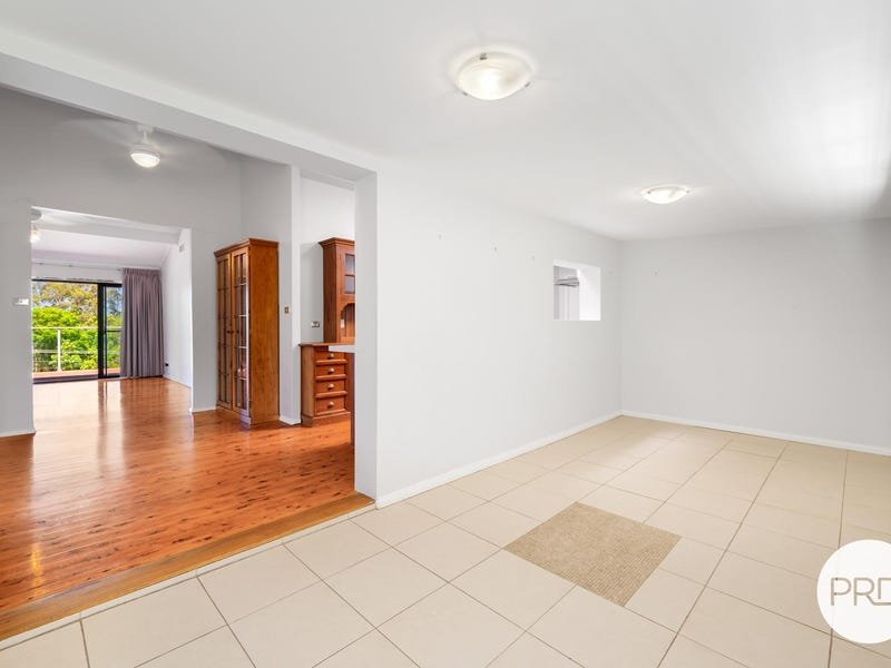 3 Lapstone Place LEONAY 4