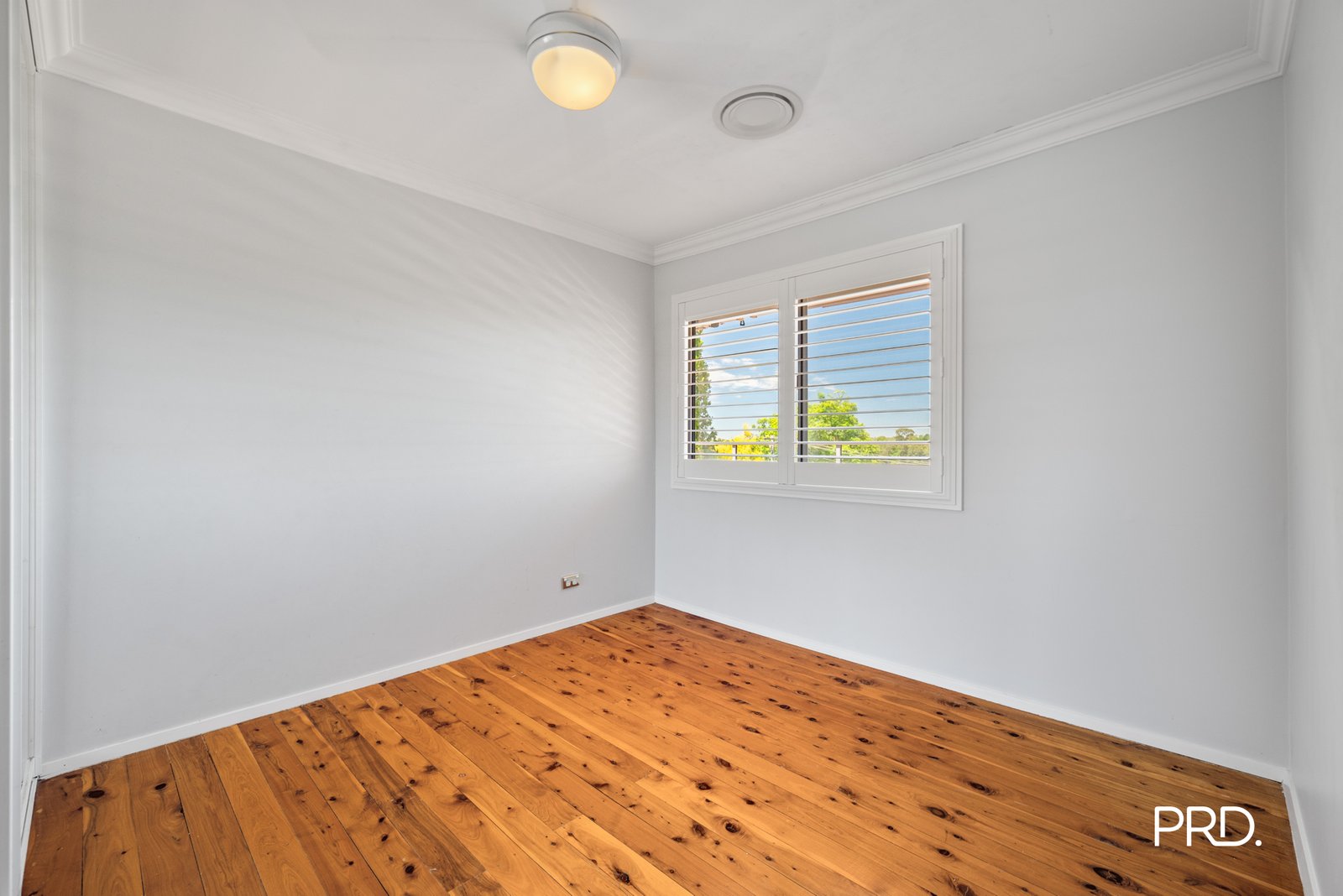 3 Lapstone Place LEONAY 10