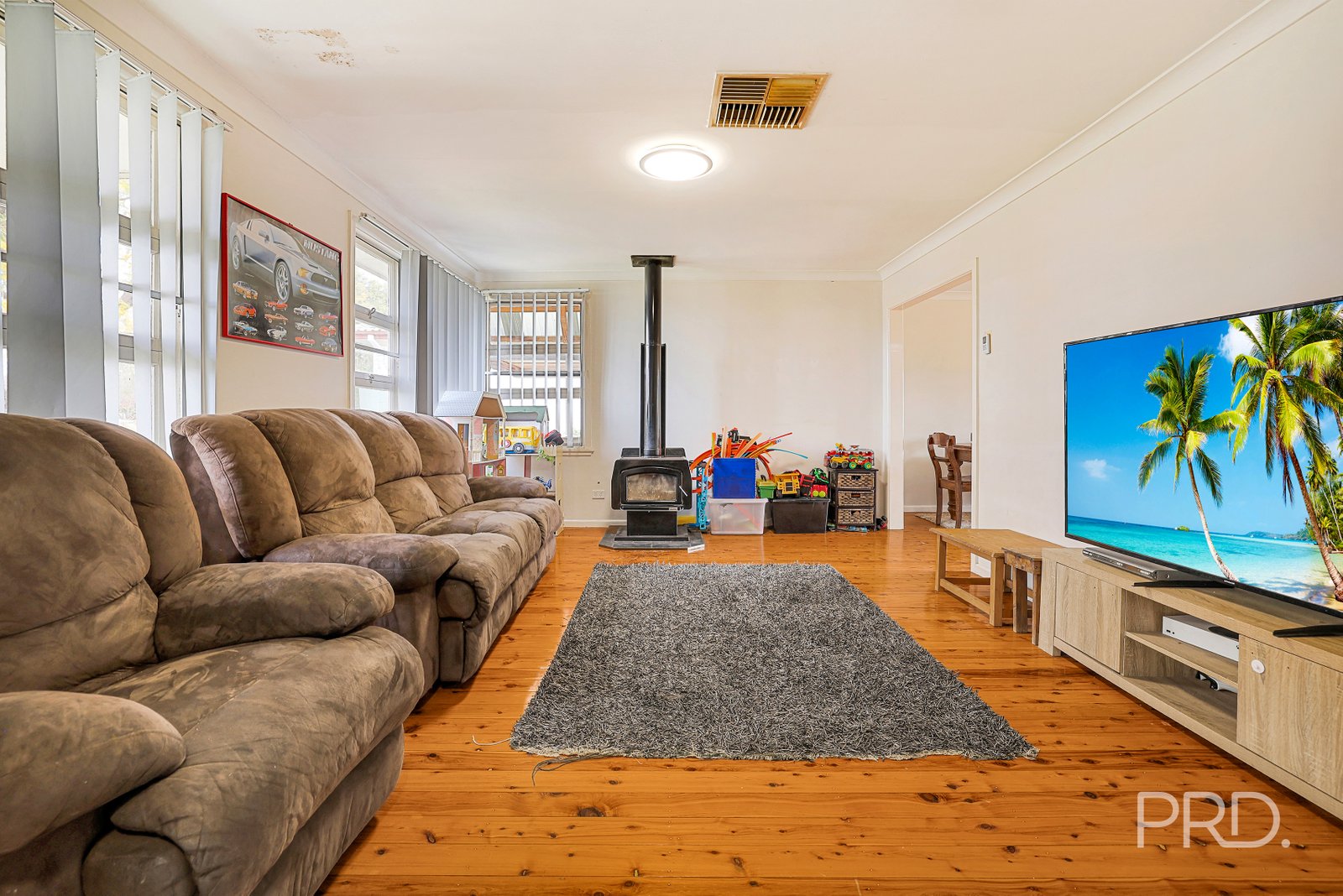 3 Larool Street SOUTH TAMWORTH 4
