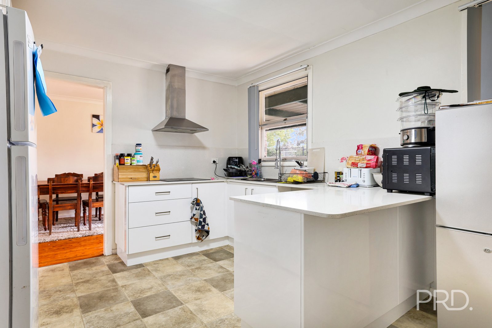 3 Larool Street SOUTH TAMWORTH 10