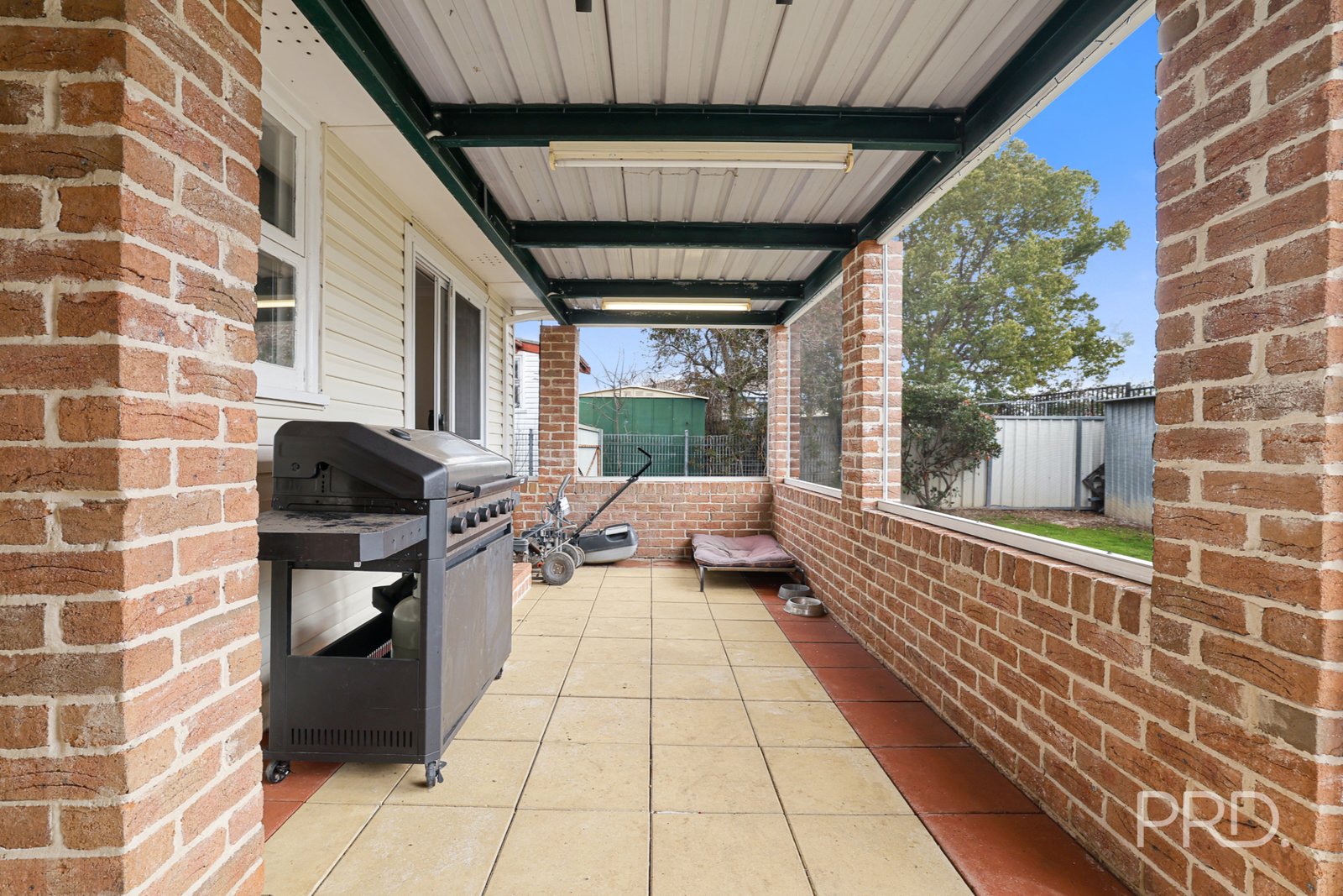 3 Larool Street SOUTH TAMWORTH 13