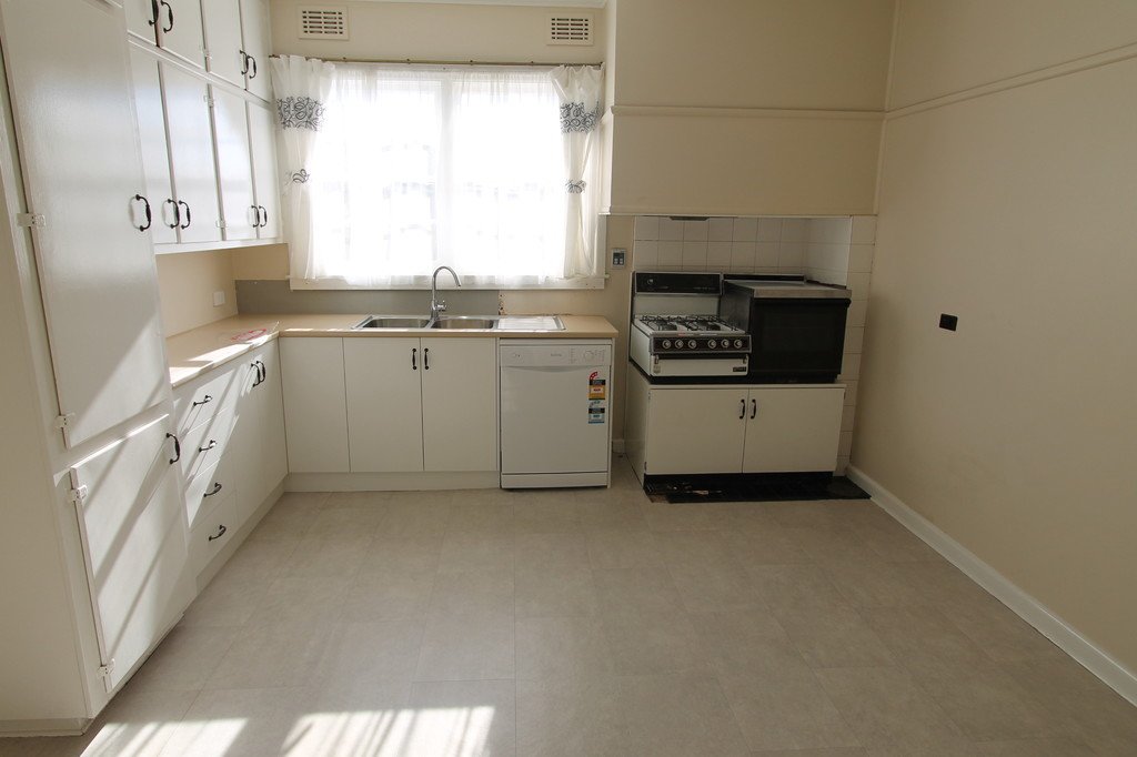 3 Larter Street BALLARAT EAST 4