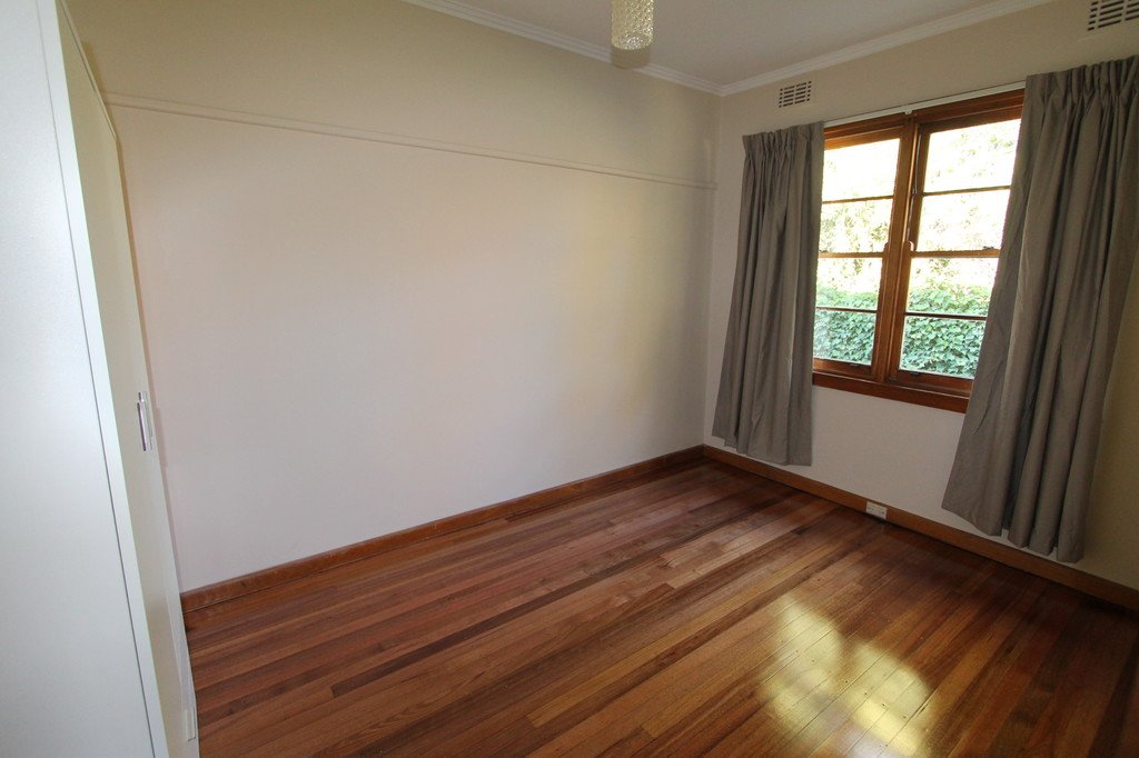 3 Larter Street BALLARAT EAST 8