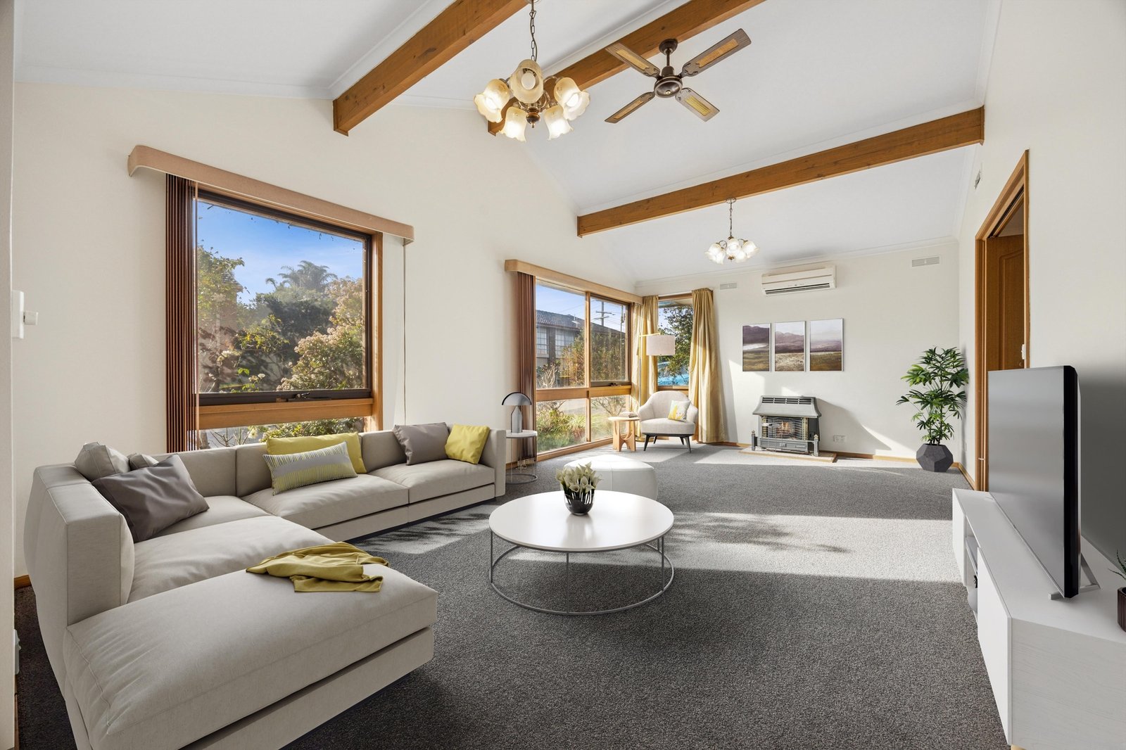 Gallery: 3 Lauren Close