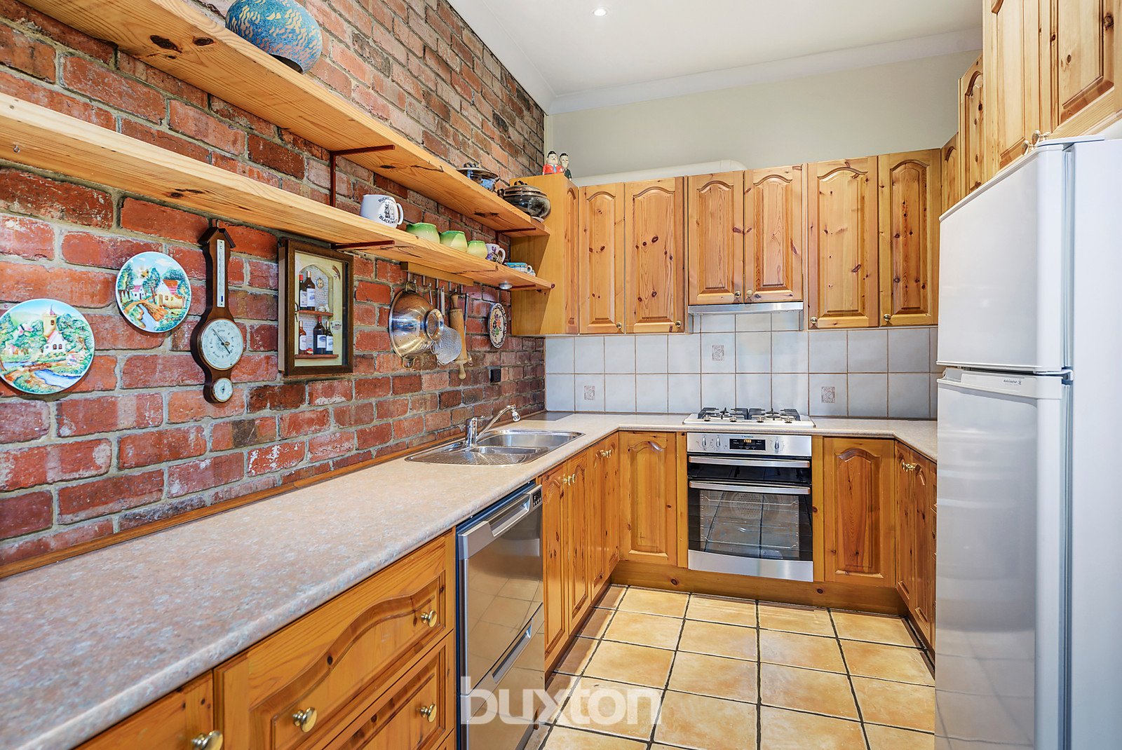 Gallery: 3 Lewis Street