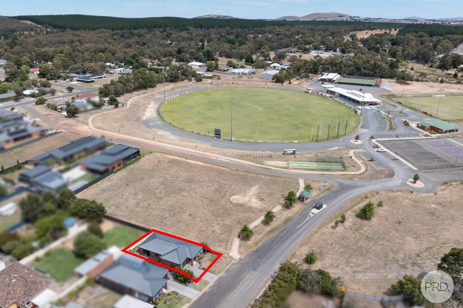 3 Lindsay Park Drive CRESWICK 11