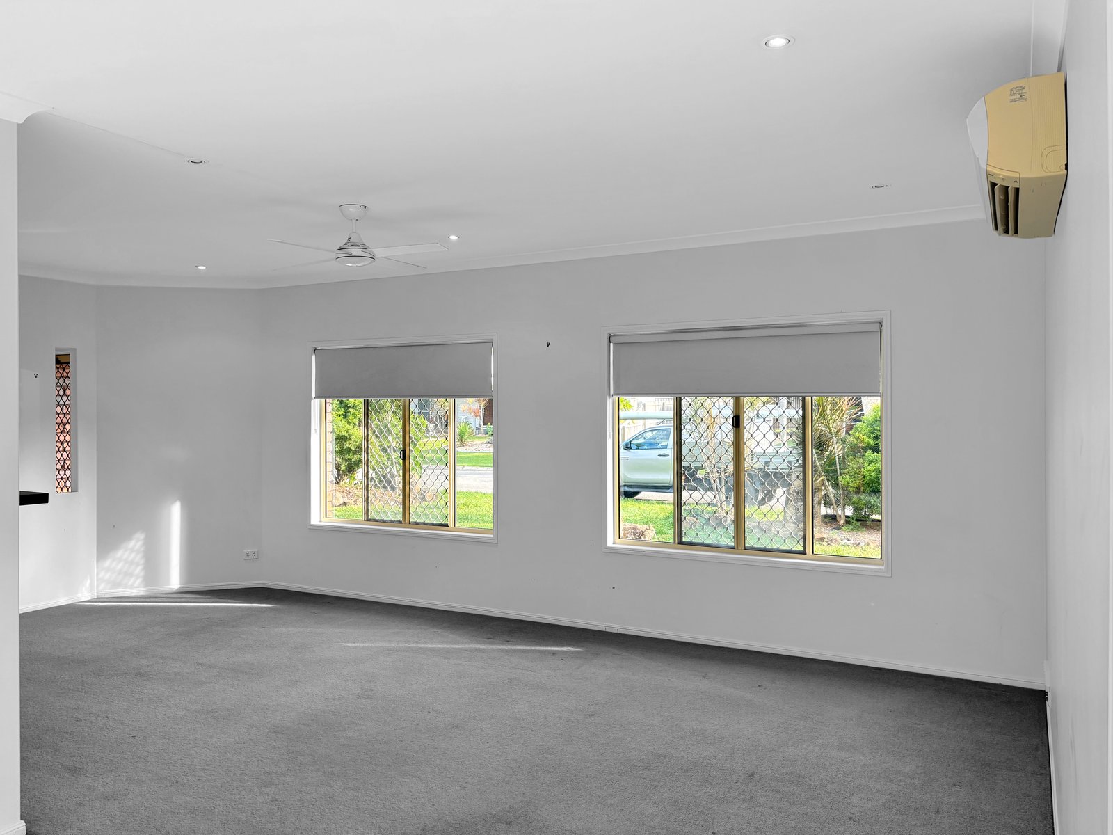 3 Lizy Street BUCASIA 4