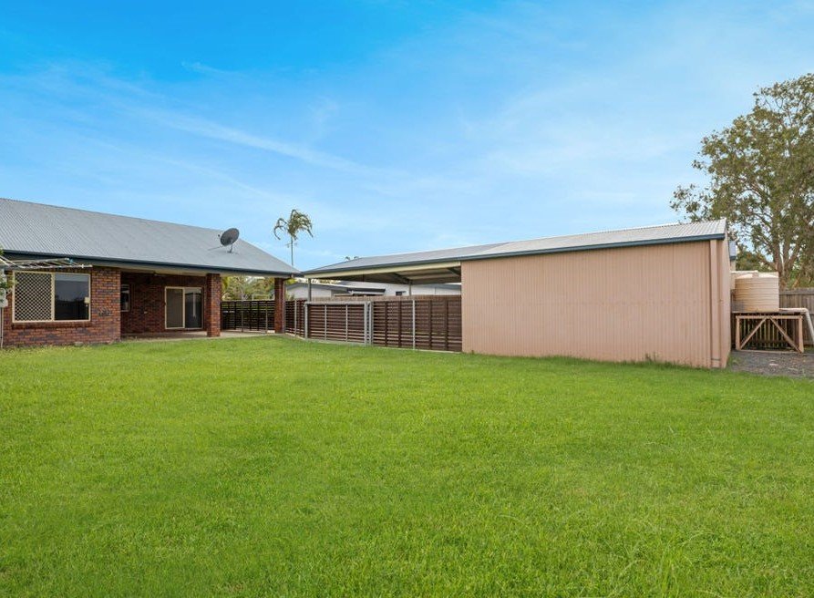 3 Lizy Street BUCASIA 9