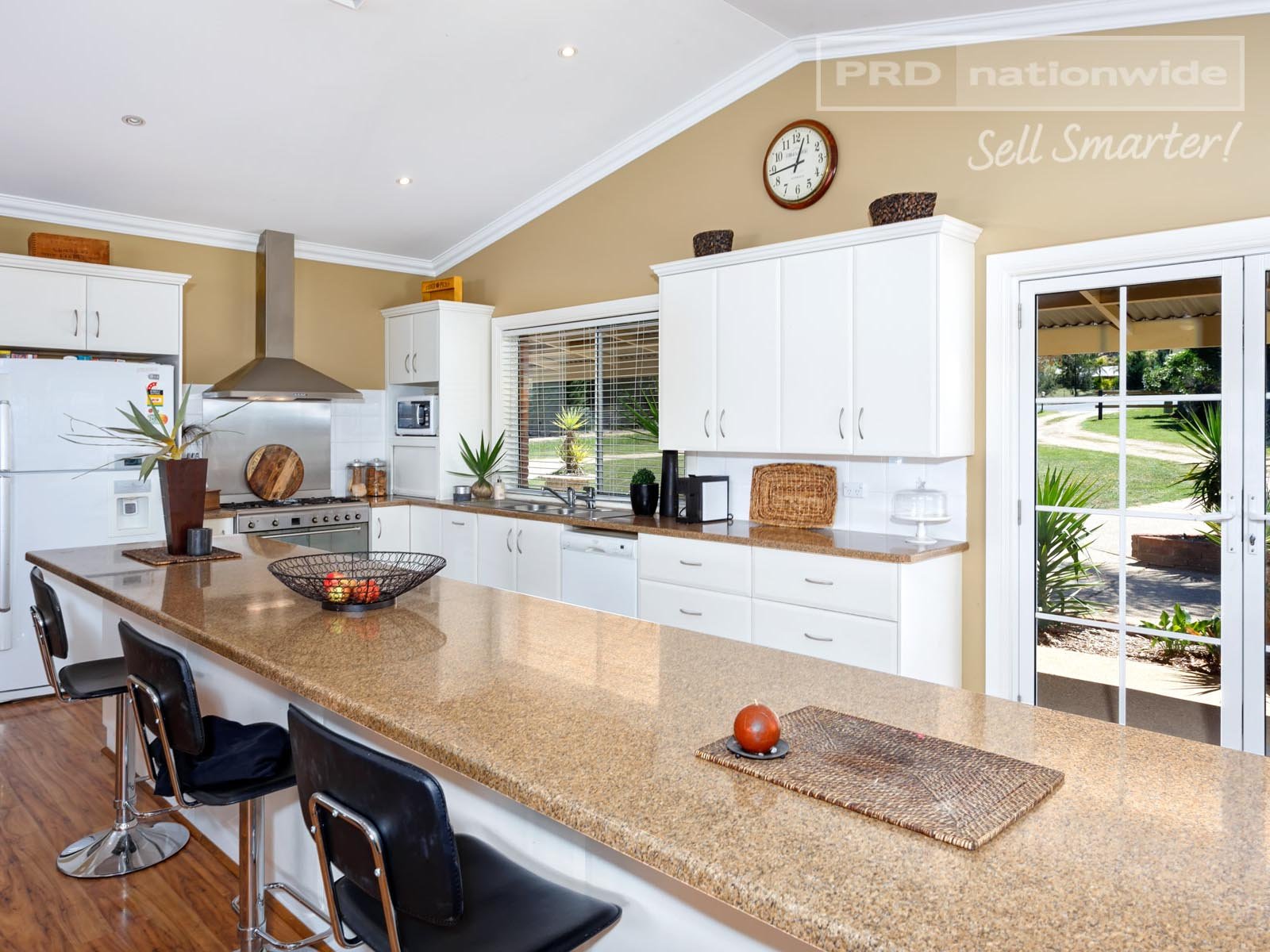 3 Lomatia Place SPRINGVALE 3