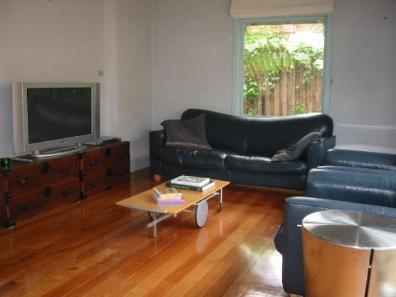 Gallery: 3 Longmore Street