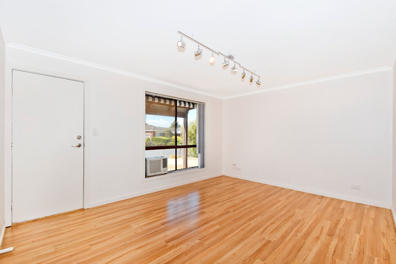 Gallery: 3 Lorraine Close