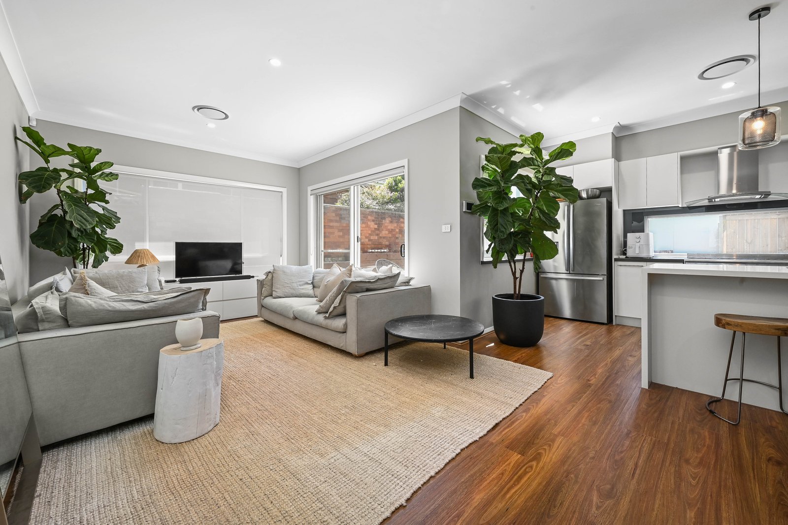 3 Lucas Avenue MALABAR 2