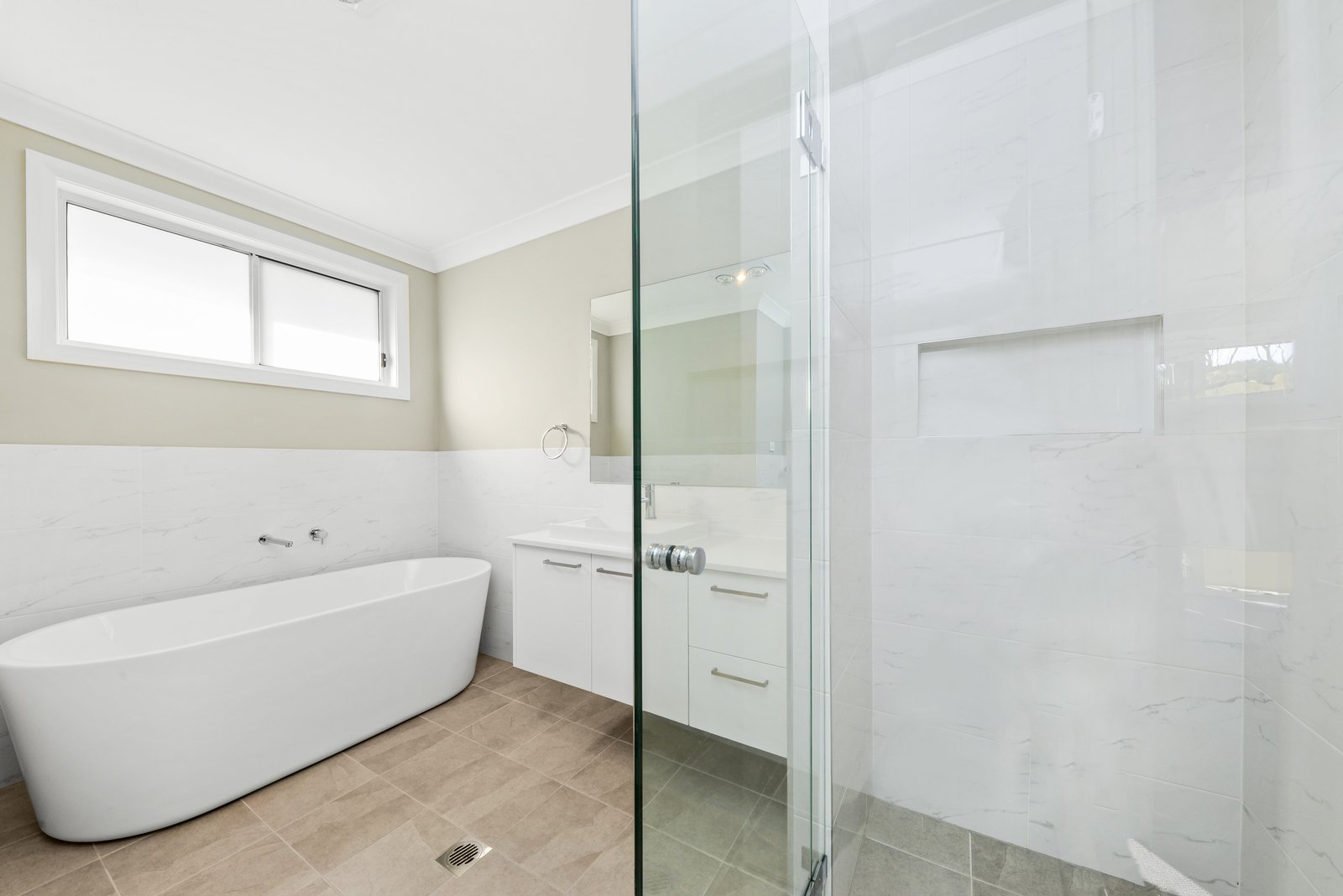 3 Lucas Avenue MALABAR 9