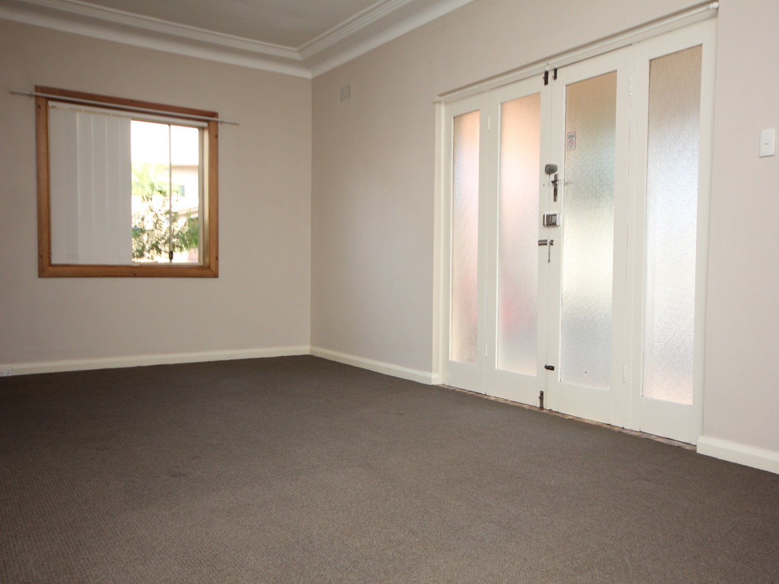 3 LYLA Street NARWEE 4