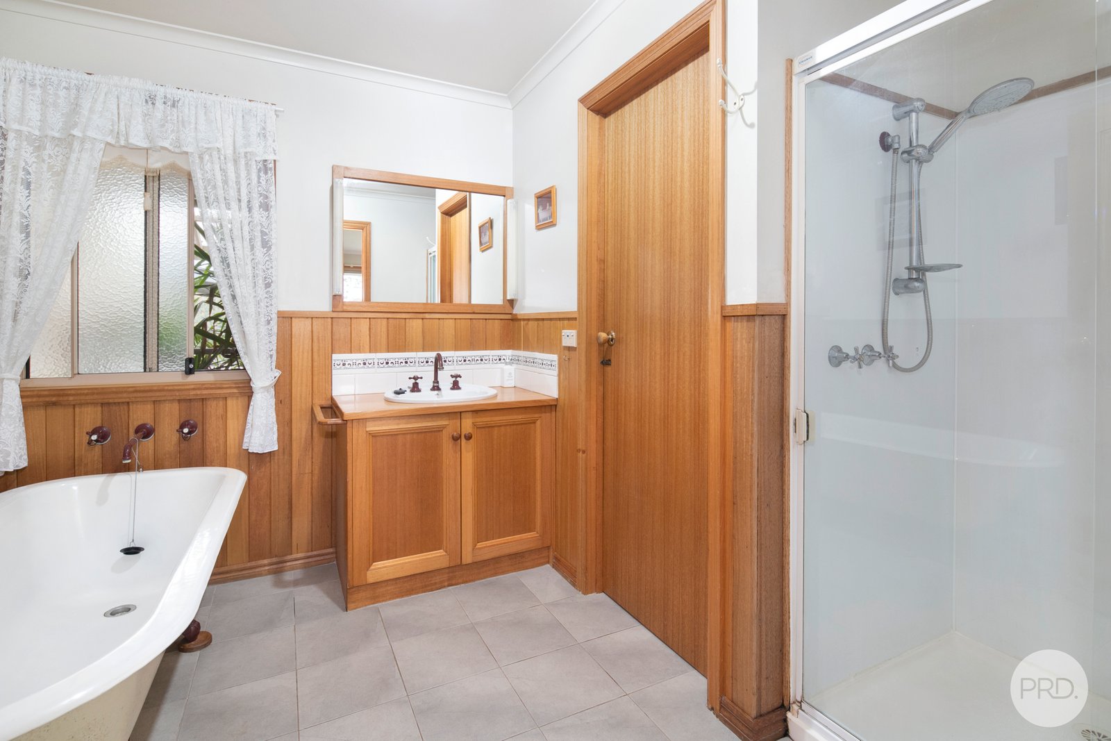 3 Lyons Street SKIPTON 14