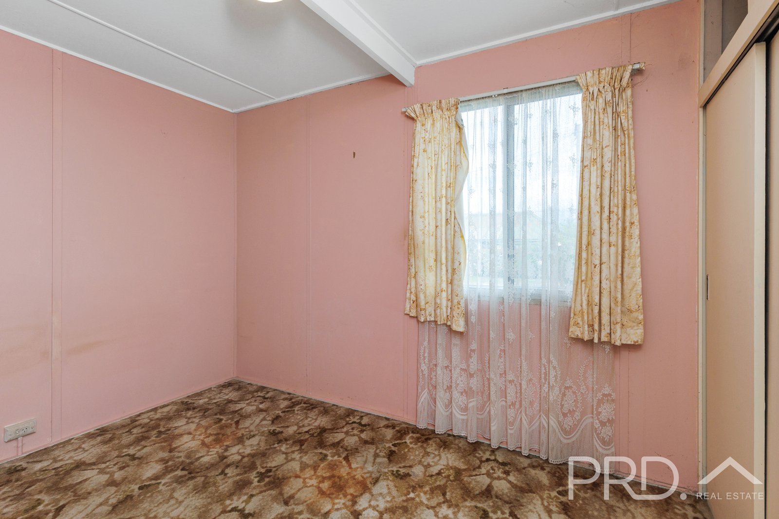 3 Macquarie Street TUMUT 8
